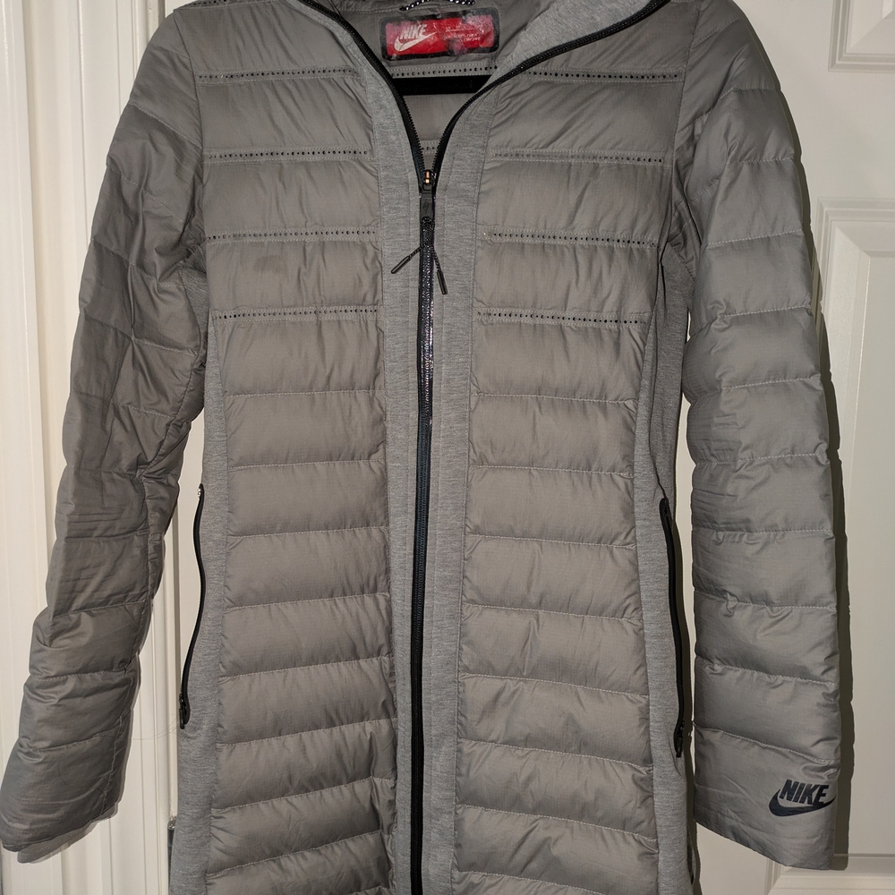 Nike Gray Puffer Jacket
